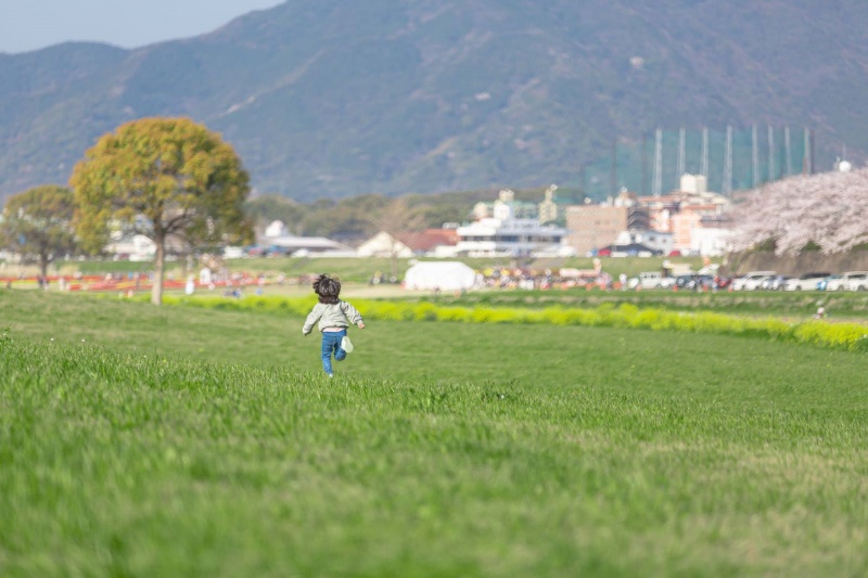 子ども