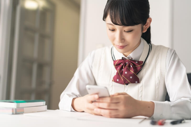 女子高生