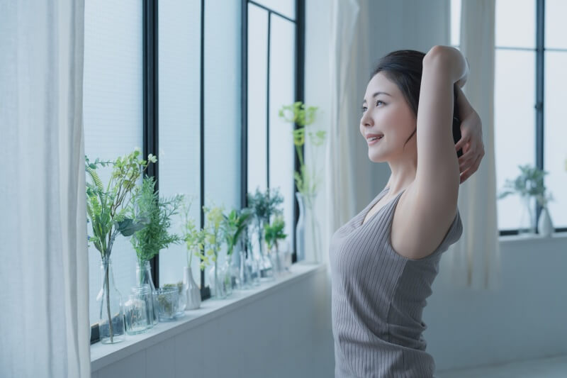 女性