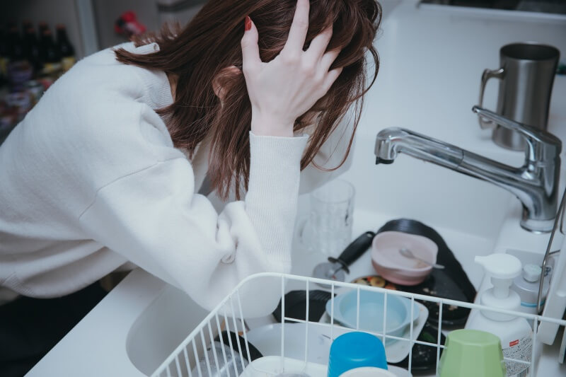 女性